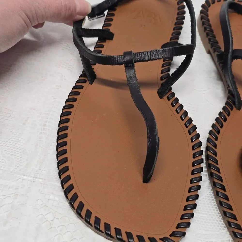 ZARA T-strap Thong Flat Sandals Black Genuine Leather Boho Minimalist 6.5 - Picture 2 of 8